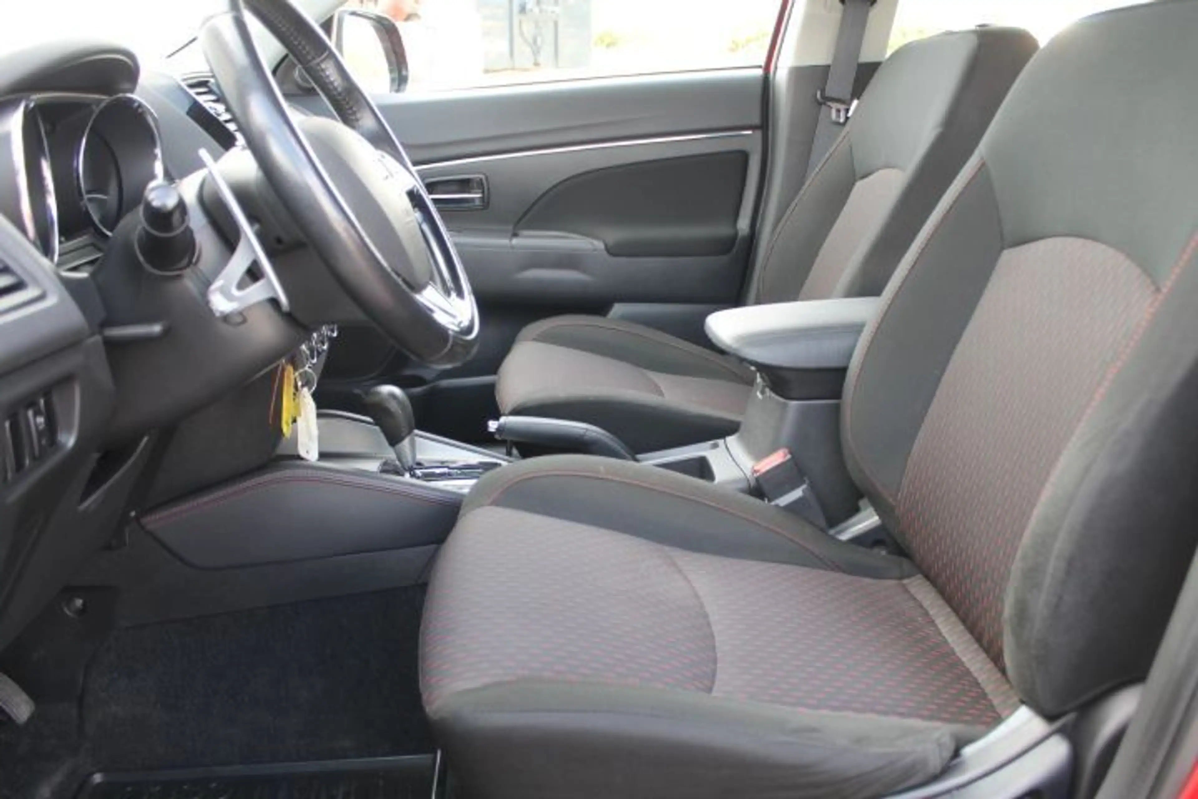 Mitsubishi ASX 2,2 DI-D Invite Vision 40 Aut. — photo 9