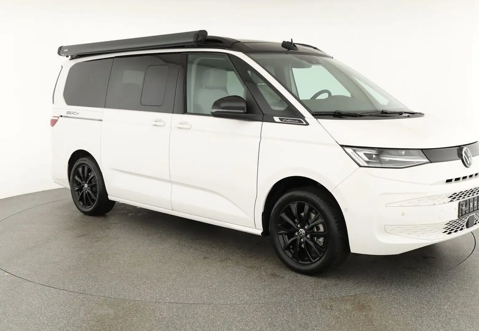 Volkswagen T7 California Beach Camper TDI DSG, 18-Zoll, ArtVelour, Marki... Weiß - 1