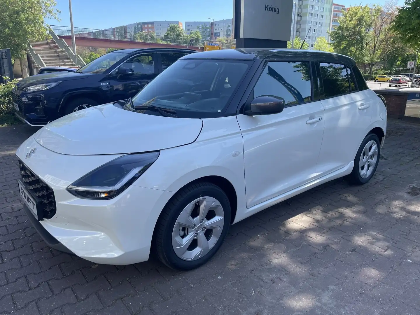 Suzuki Swift Comfort Automatik 2-farbig Bianco - 1