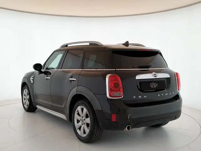 MINI Countryman view 7