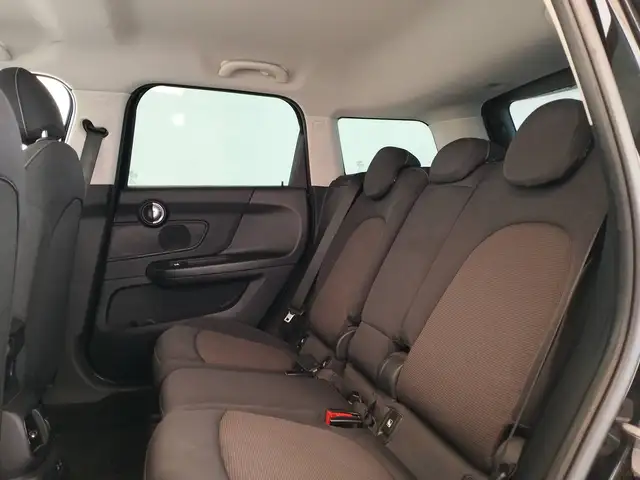 MINI Countryman view 11