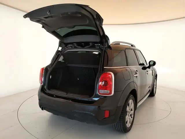 MINI Countryman view 13