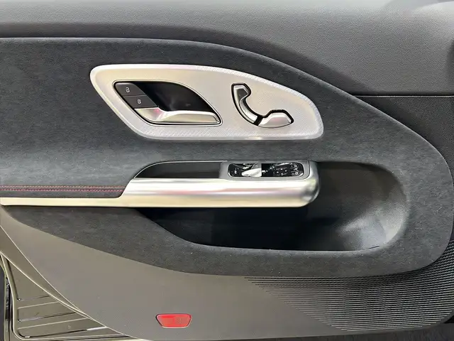 Mercedes-Benz Cla Class view 13