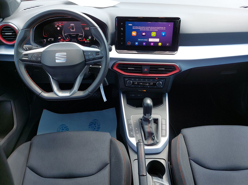 SEAT Arona FR — photo 14