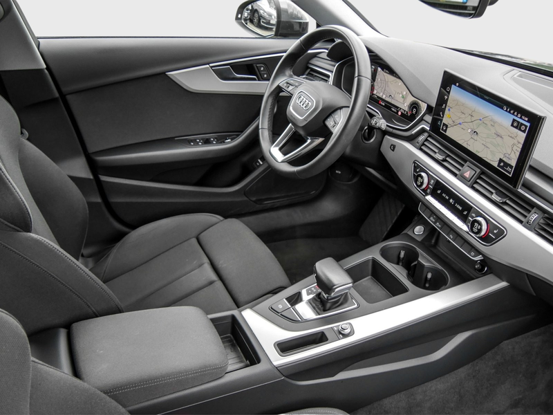 Audi A4 Avant S line 35 TDI S tronic LED Navi VC+ AHK Tour — photo 3