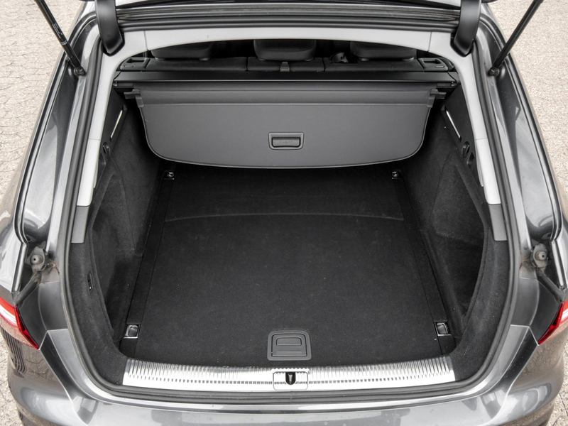 Audi A4 Avant S line 35 TDI S tronic LED Navi VC+ AHK Tour — photo 15
