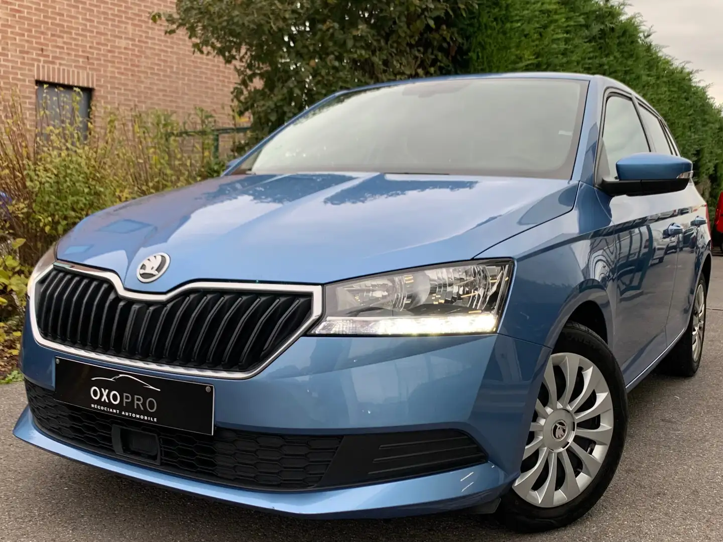 Skoda Fabia 1.0 TSI  /  Airco / Cruise / PDC/ PRIX A EMPORTER Blauw - 1