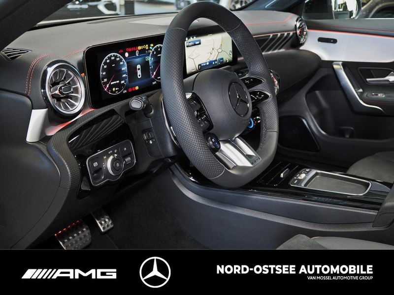 Mercedes-Benz CLA 35 AMG 4m NIGHT PANO SOUND DISTRONIC — photo 6
