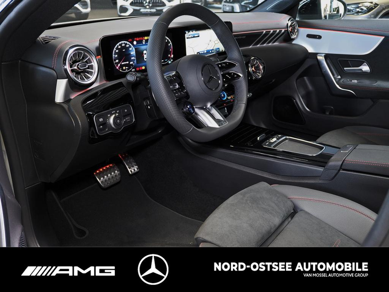 Mercedes-Benz CLA 35 AMG 4m NIGHT PANO SOUND DISTRONIC — photo 5