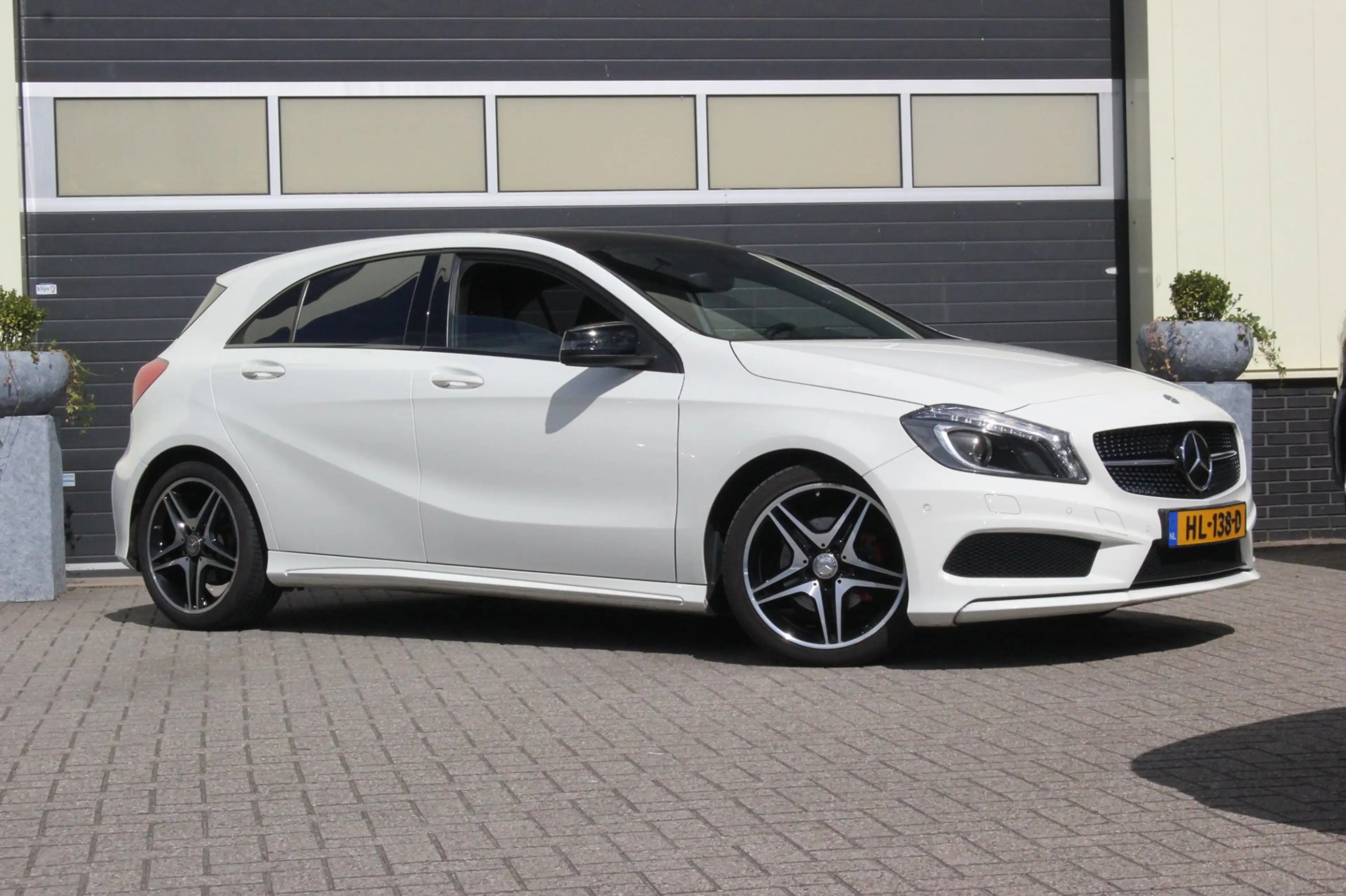 Mercedes-Benz A 180 Ambition AMG | AMG-Styling | Xenon | — photo 5