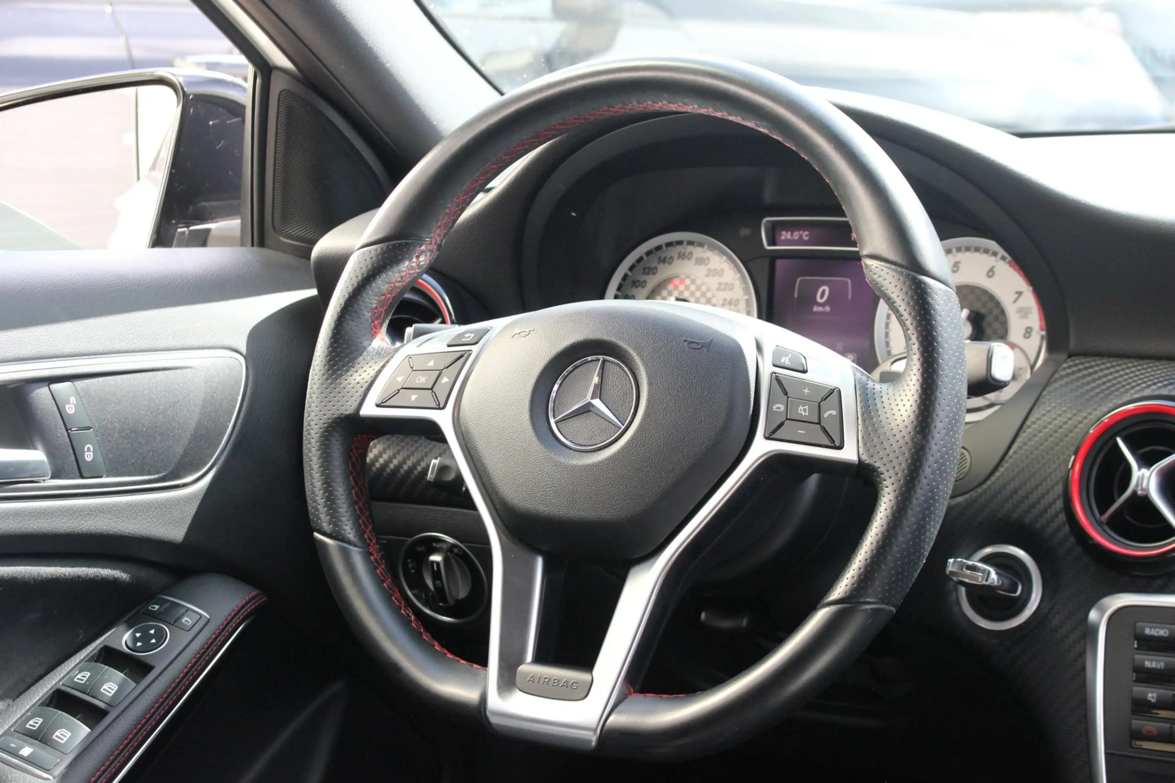 Mercedes-Benz A 180 Ambition AMG | AMG-Styling | Xenon | — photo 8