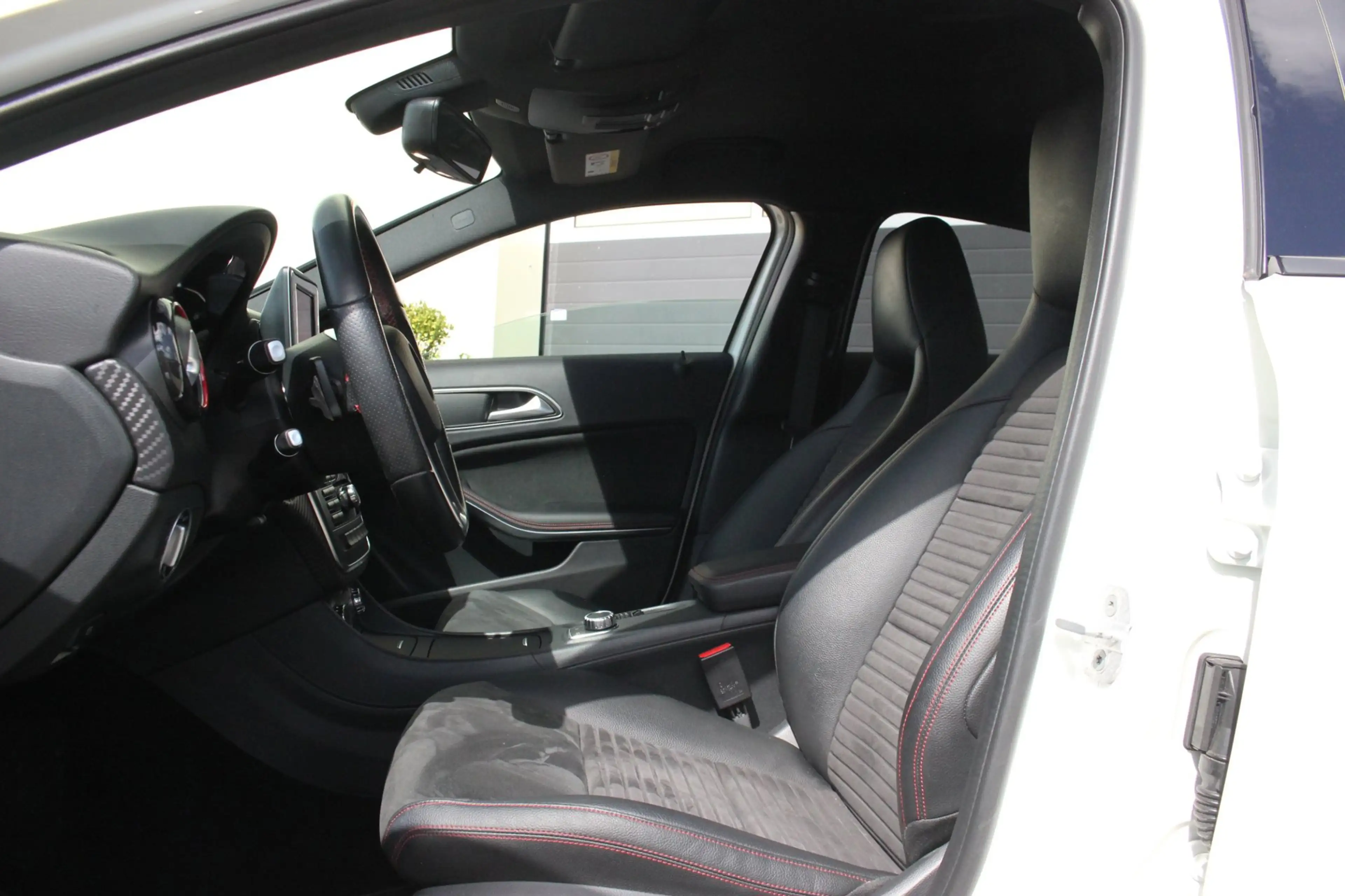 Mercedes-Benz A 180 Ambition AMG | AMG-Styling | Xenon | — photo 14