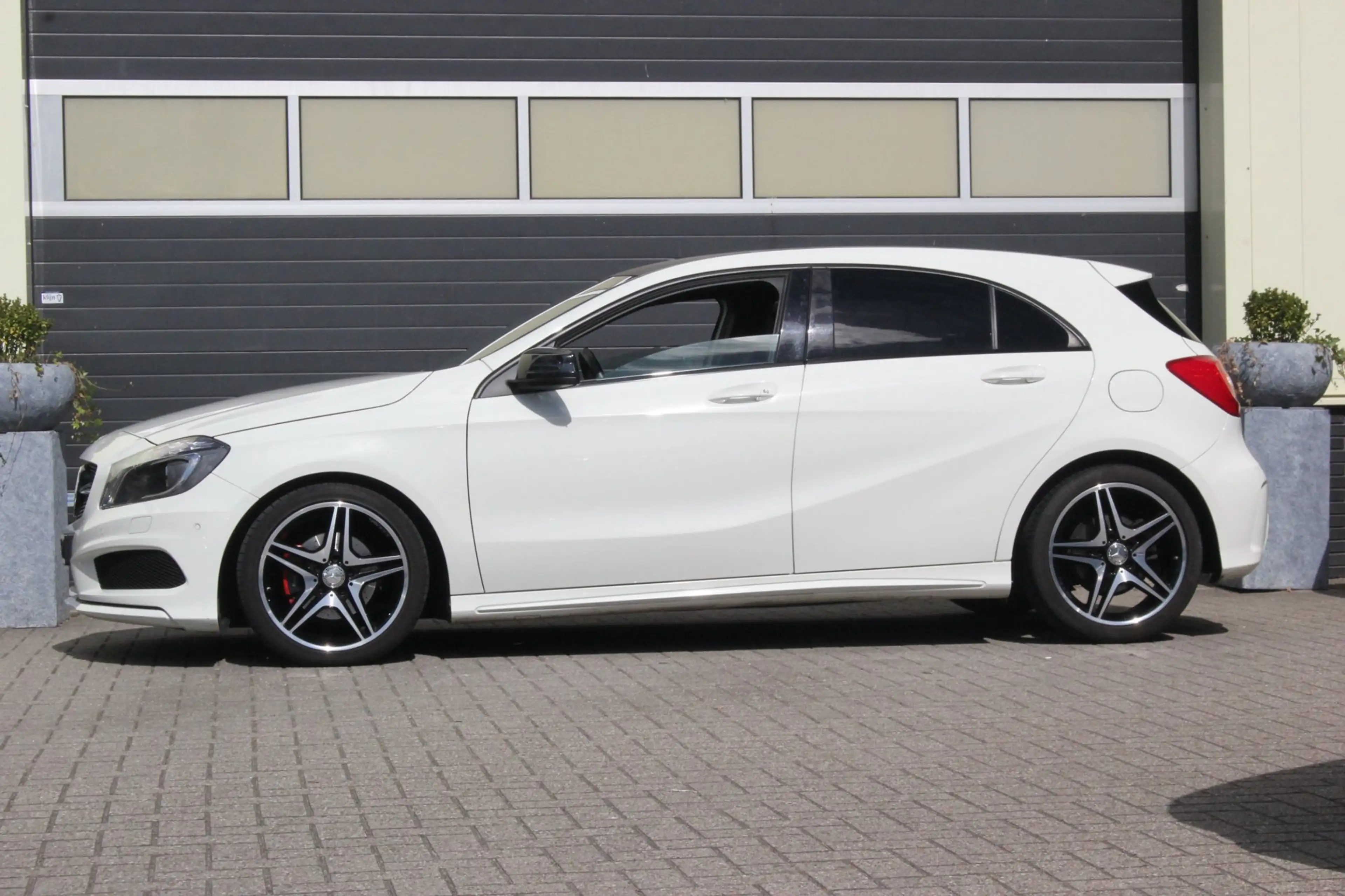 Mercedes-Benz A 180 Ambition AMG | AMG-Styling | Xenon | — photo 12