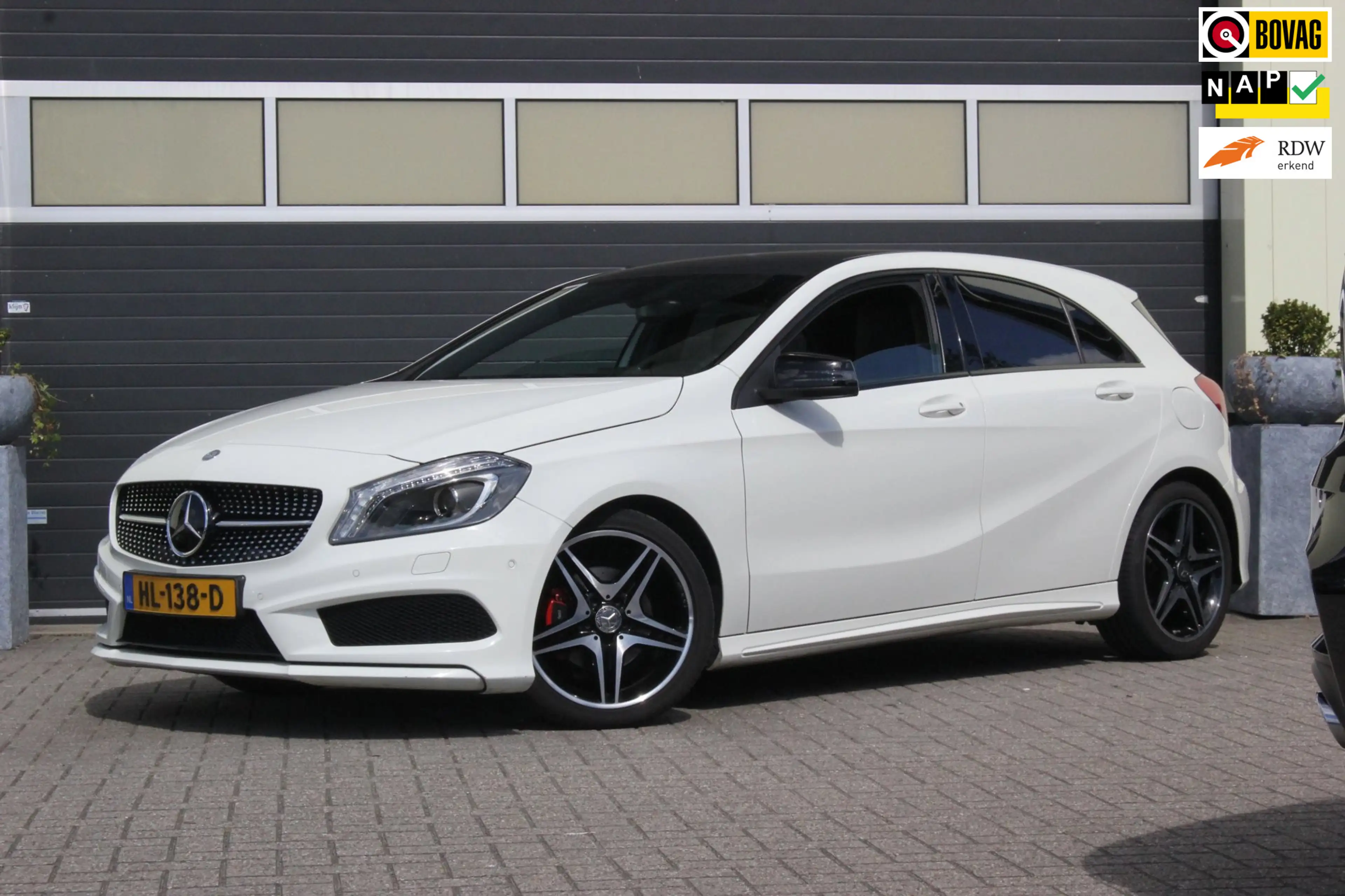 Mercedes-Benz A 180 Ambition AMG | AMG-Styling | Xenon |