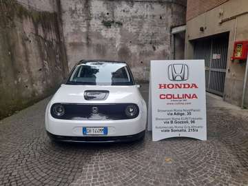 Honda e Advance 17