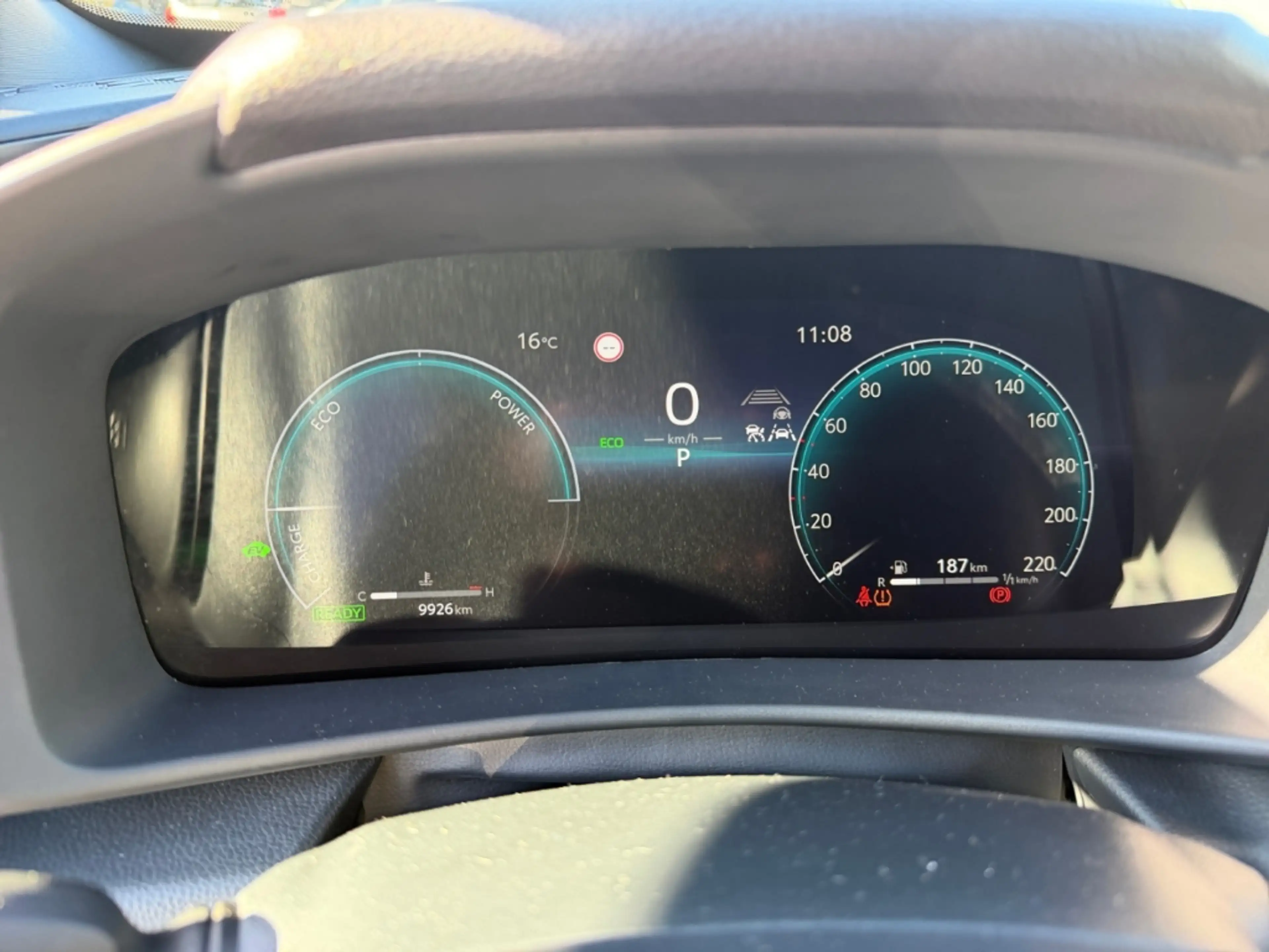 Toyota C-HR 1.8 Hybrid Teamplayer *Technik Paket*CAM*SHZ* — photo 14