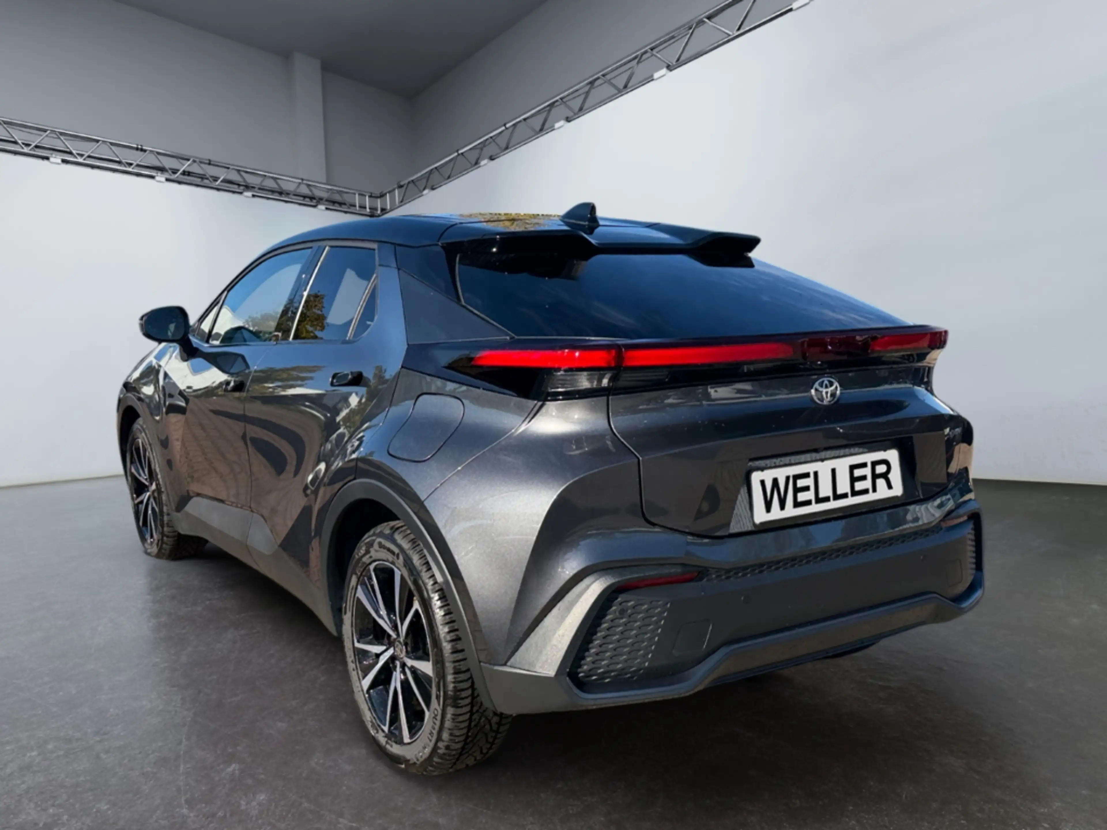 Toyota C-HR 1.8 Hybrid Teamplayer *Technik Paket*CAM*SHZ* — photo 7