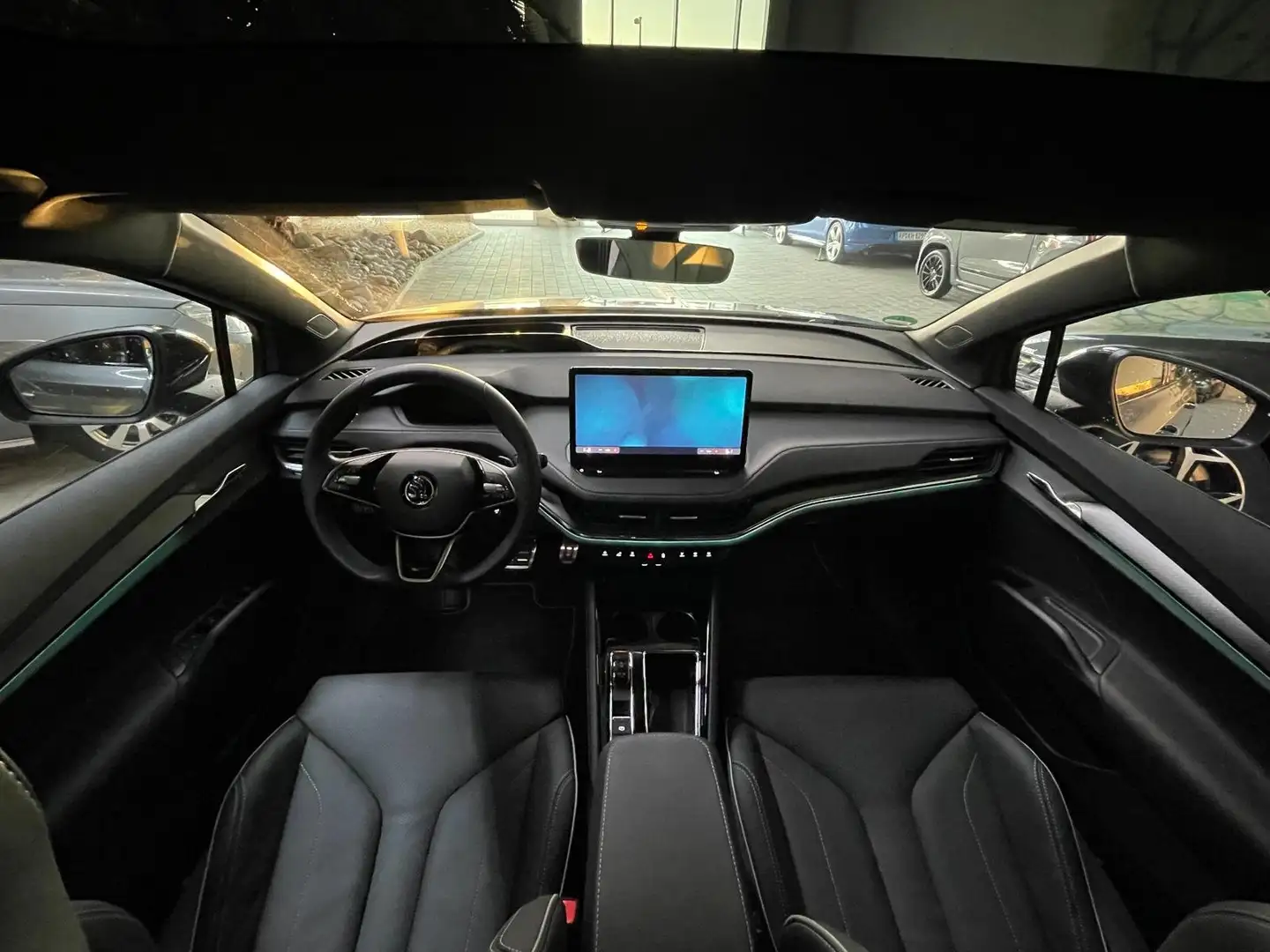 Skoda Enyaq RS Suite Grau - 2