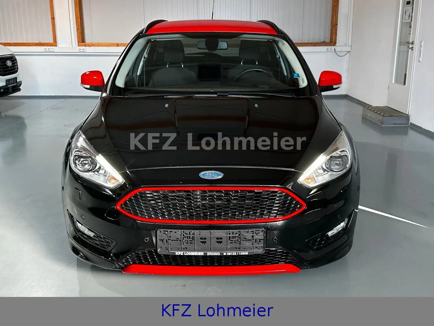 Ford Focus Turnier Sport 1.5 EB *Navi*Xenon* Negro - 2