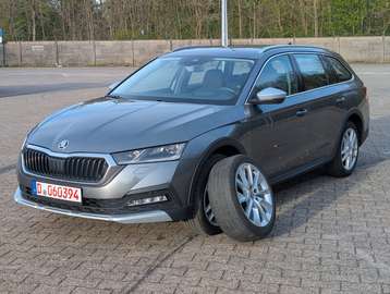 Combi Scout 4x4 AID/HeadUp/ACC/