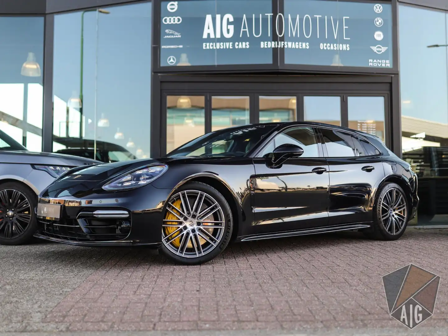 Porsche Panamera Sport Turismo 4.0 Turbo S E-Hybrid | Keramisch | B Zwart - 1