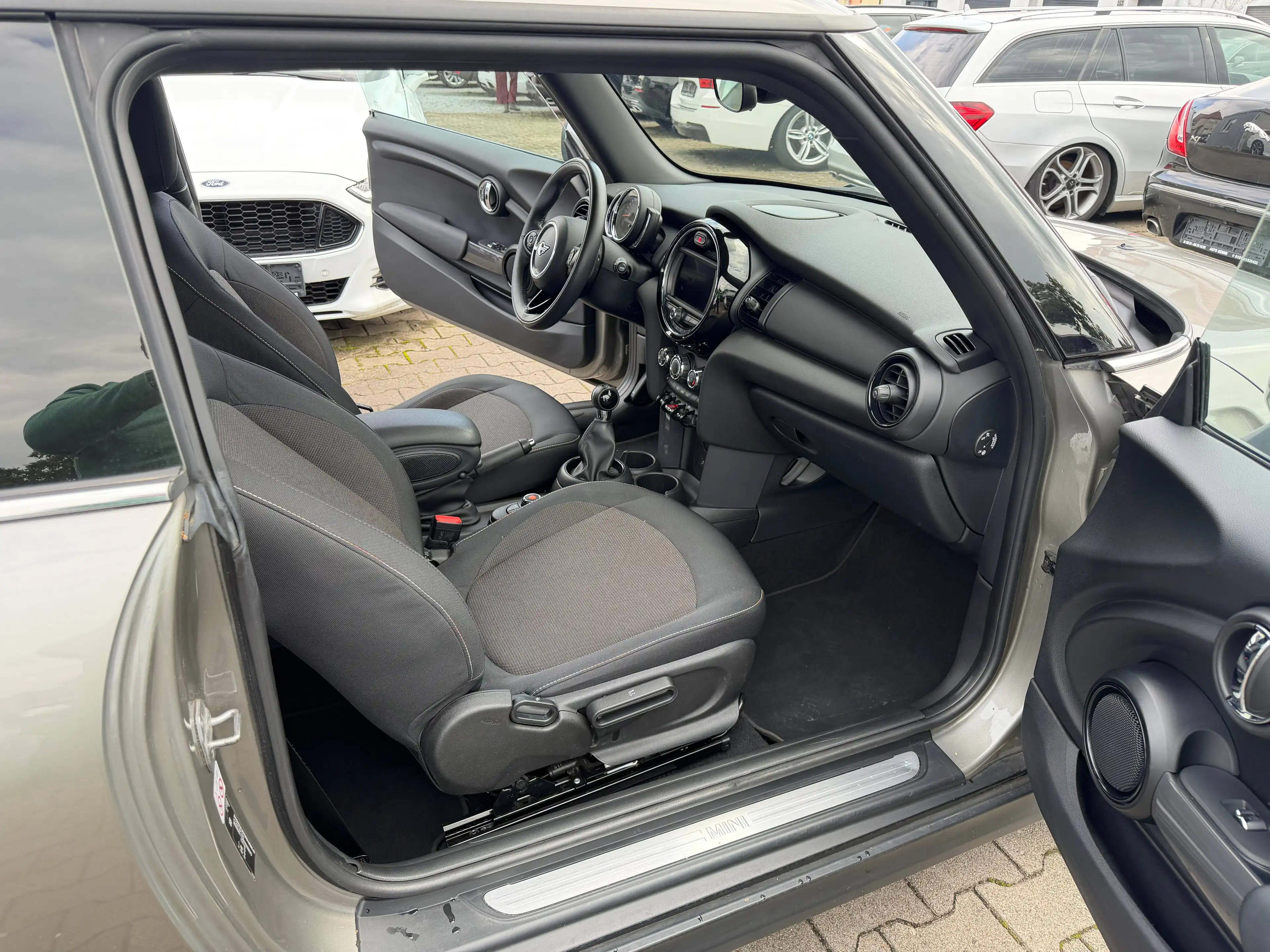 MINI One Klima-Pdc-Elektr.Fenster-2xSitzheizung — photo 7