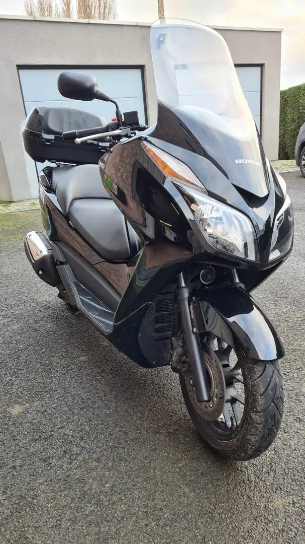 Honda SH 300 Чёрный - 1
