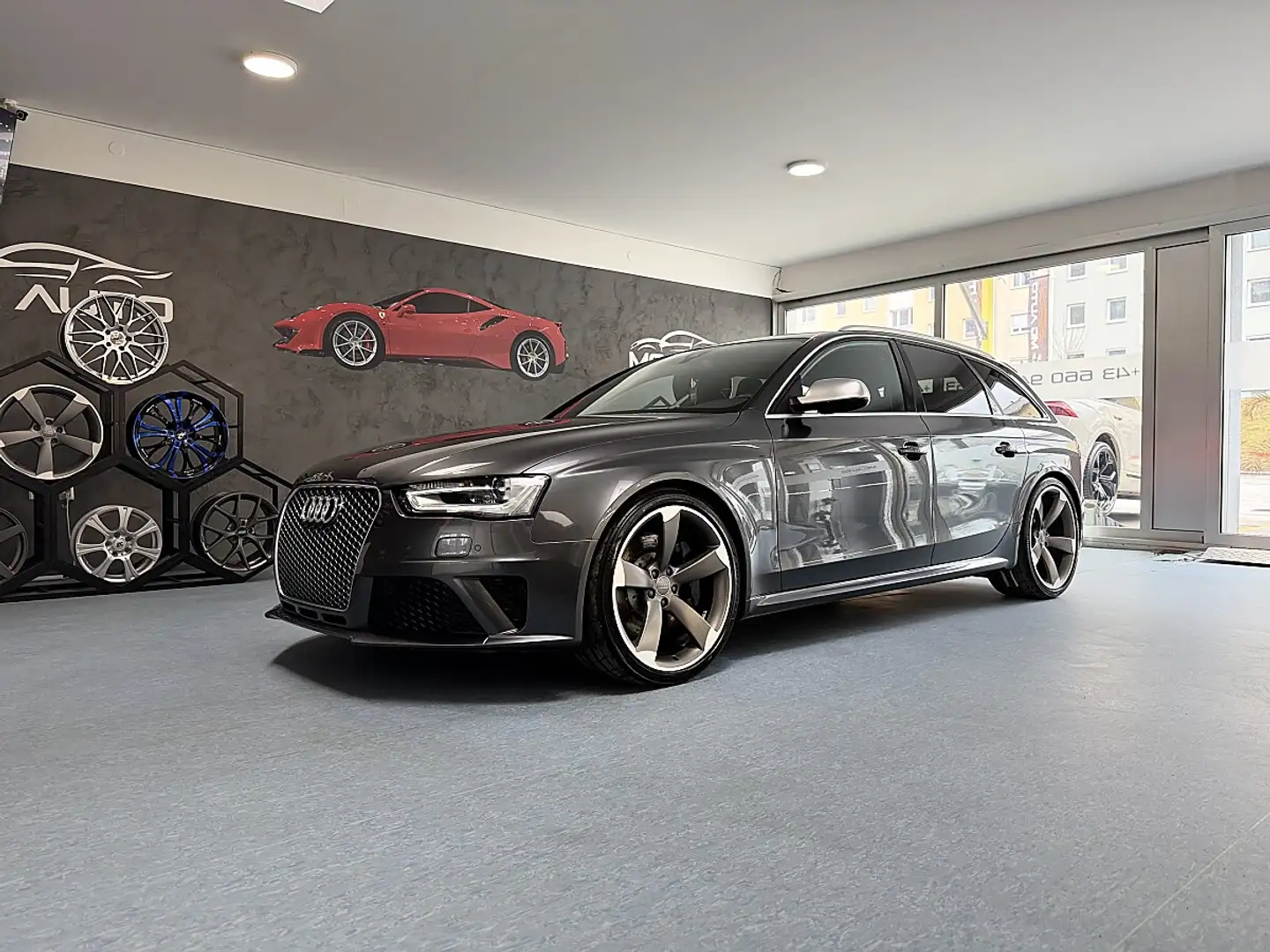Audi RS4 Kombi 4.2 QUATTRO *V8*WENIG KM*DAYTONA*CARBON Grau - 1
