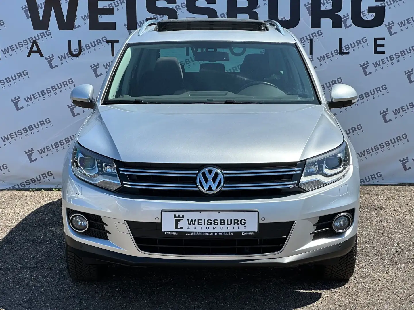 Volkswagen Tiguan Sport & Style BMT 4Motion PANO|XENON|AHK Plateado - 2
