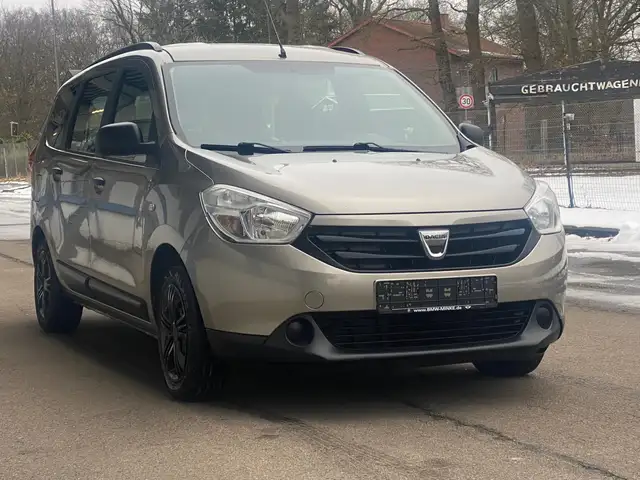 Dacia Lodgy Ambiance-1.6-Benzin-Tüv Neu-7 Sitzer