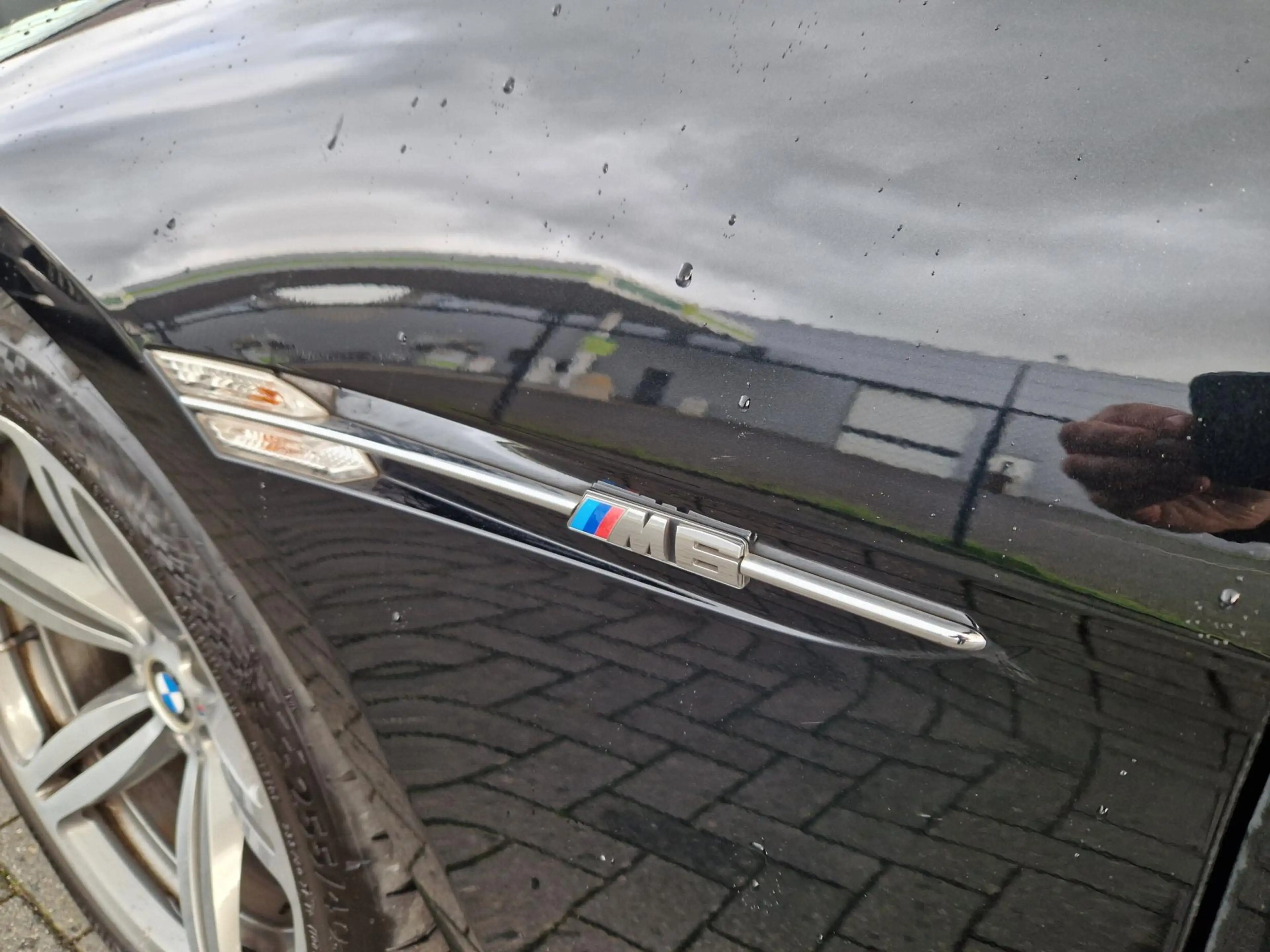 BMW M6 6-serie V10 Facelift /58DKM Volledige historie aan — photo 12