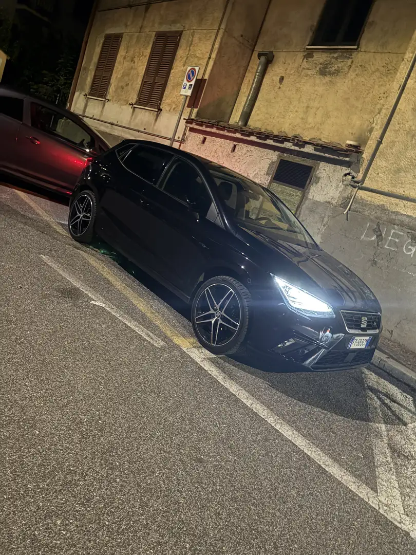 SEAT Ibiza 1.0 tgi FR 90cv - 1