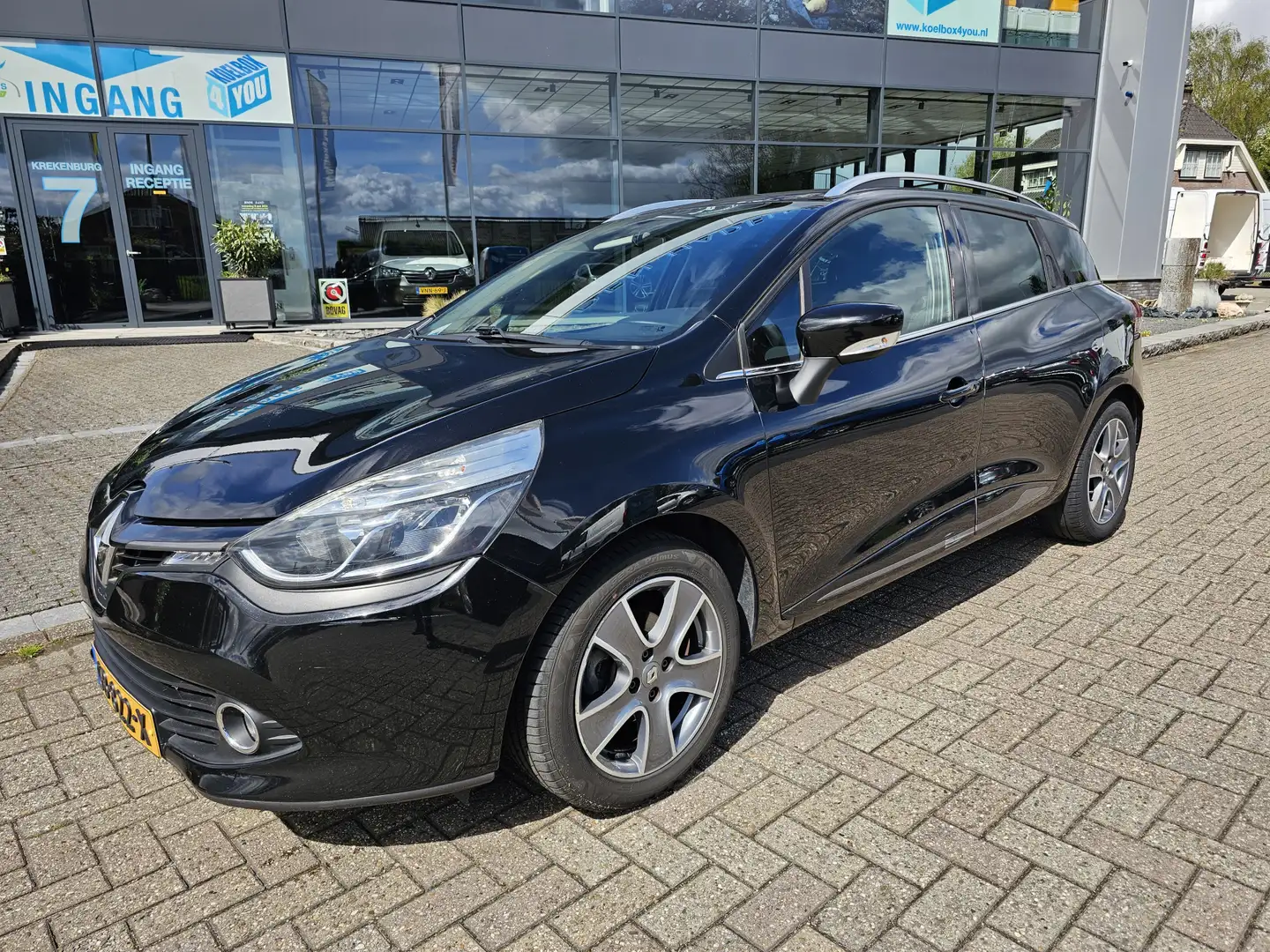 Renault Clio Estate 0.9 TCe Night&Day Noir - 1