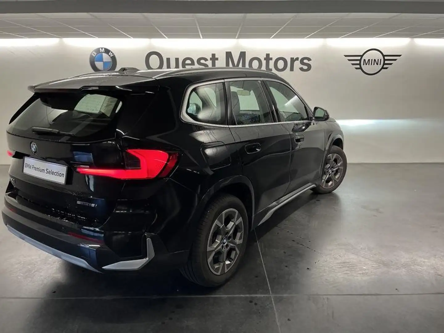 BMW X1 sDrive18i 136ch xLine Noir - 2