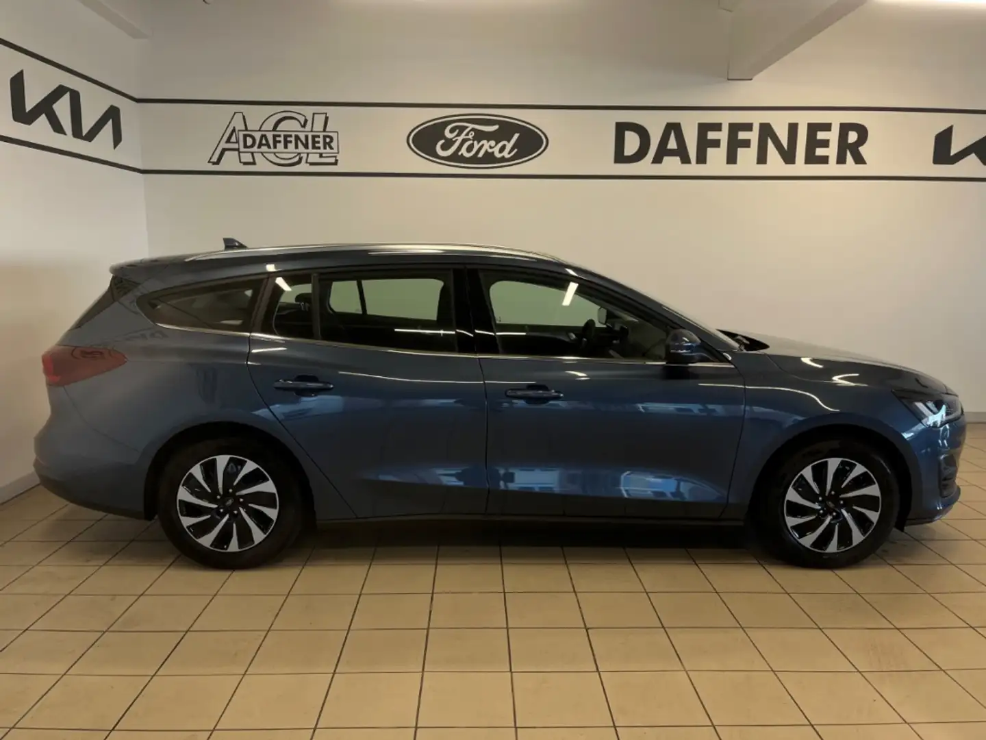 Ford Focus Turnier Titanium Fahrerassistenzpaket, B&O, SHZ, L Bleu - 2