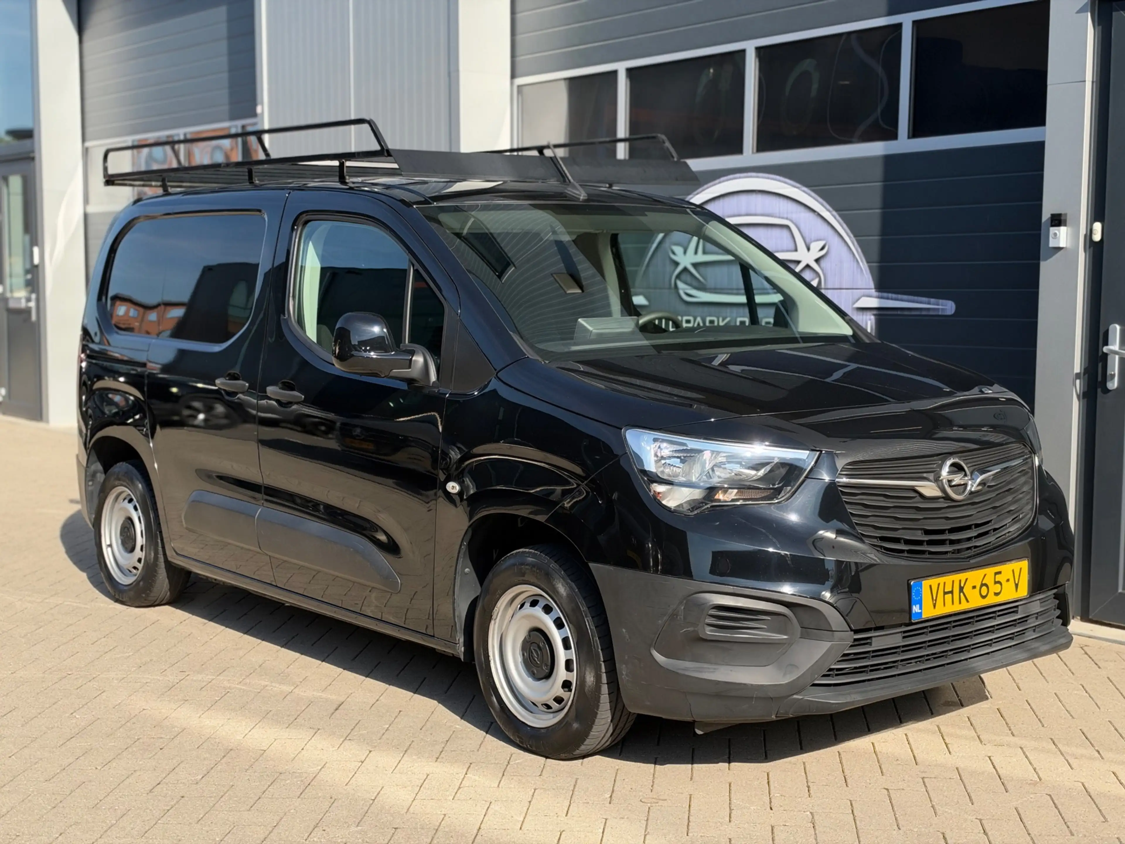 Opel Combo 1.5D L1H1 Edition Cruise Control, Apple Carplay, T — photo 10