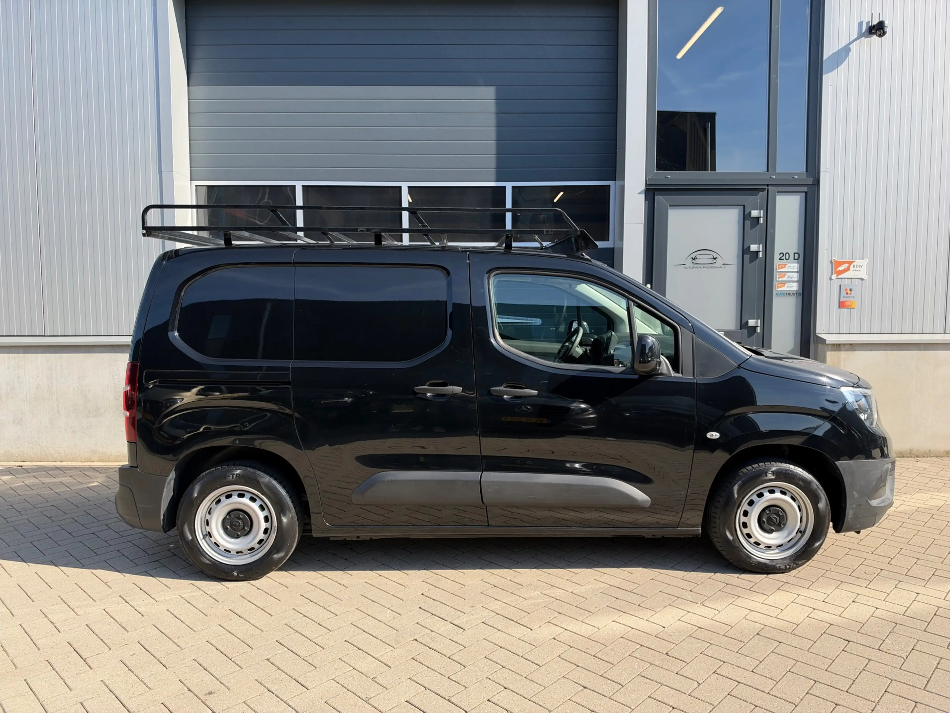 Opel Combo 1.5D L1H1 Edition Cruise Control, Apple Carplay, T — photo 9