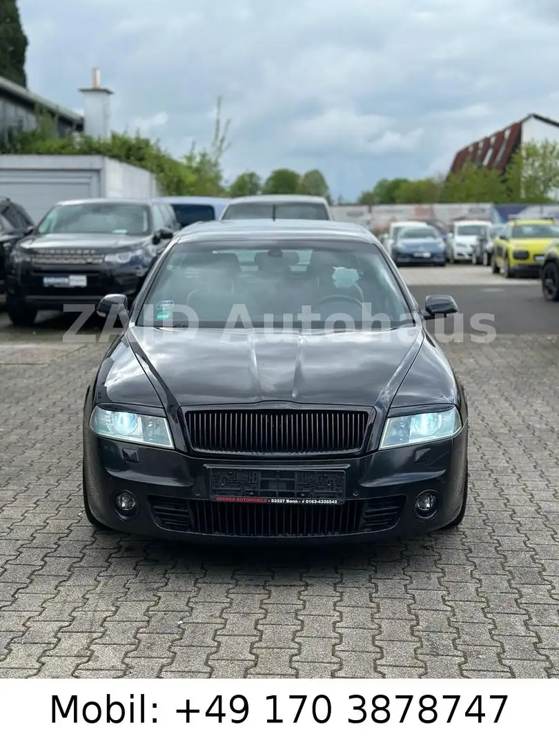 Skoda Octavia Combi RS 239 PS 2.0L* 1HAND*BI-XE* crna - 2