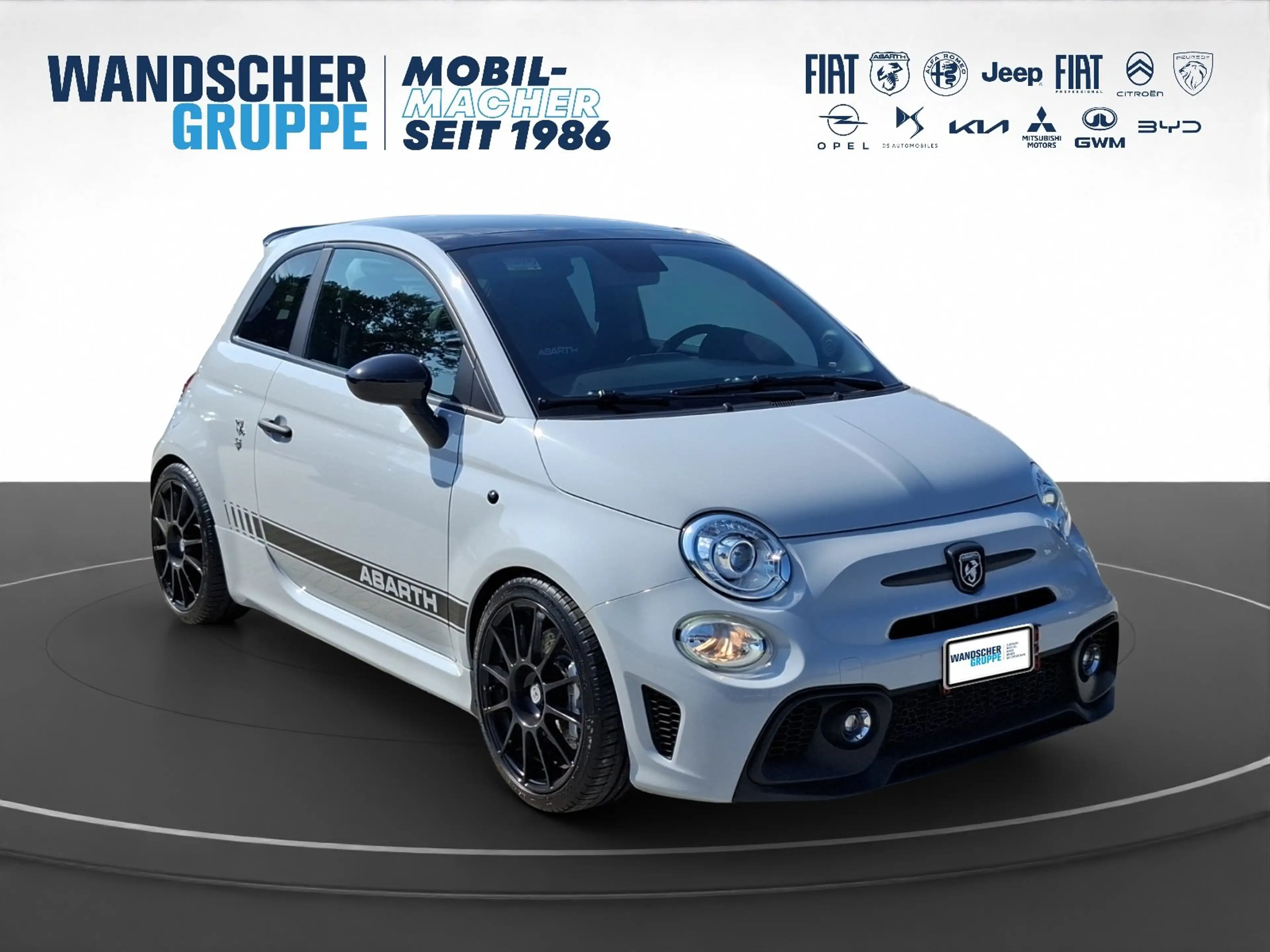 Abarth 595 1.4 T-Jet Competizione *PANORAMA*BEATS*XENON* — photo 9