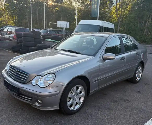 Mercedes-Benz C 280 C -Klasse Lim. C 280 4Matic**TÜV-AU-NEU