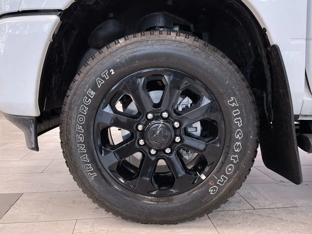 RAM 3500 снимка RAM 3500