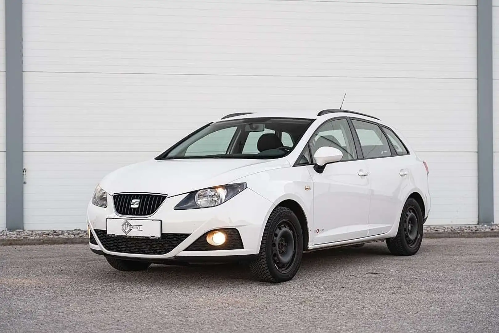 SEAT Ibiza ST Chili-Copa 1,6 TDI CR DPF Weiß - 2