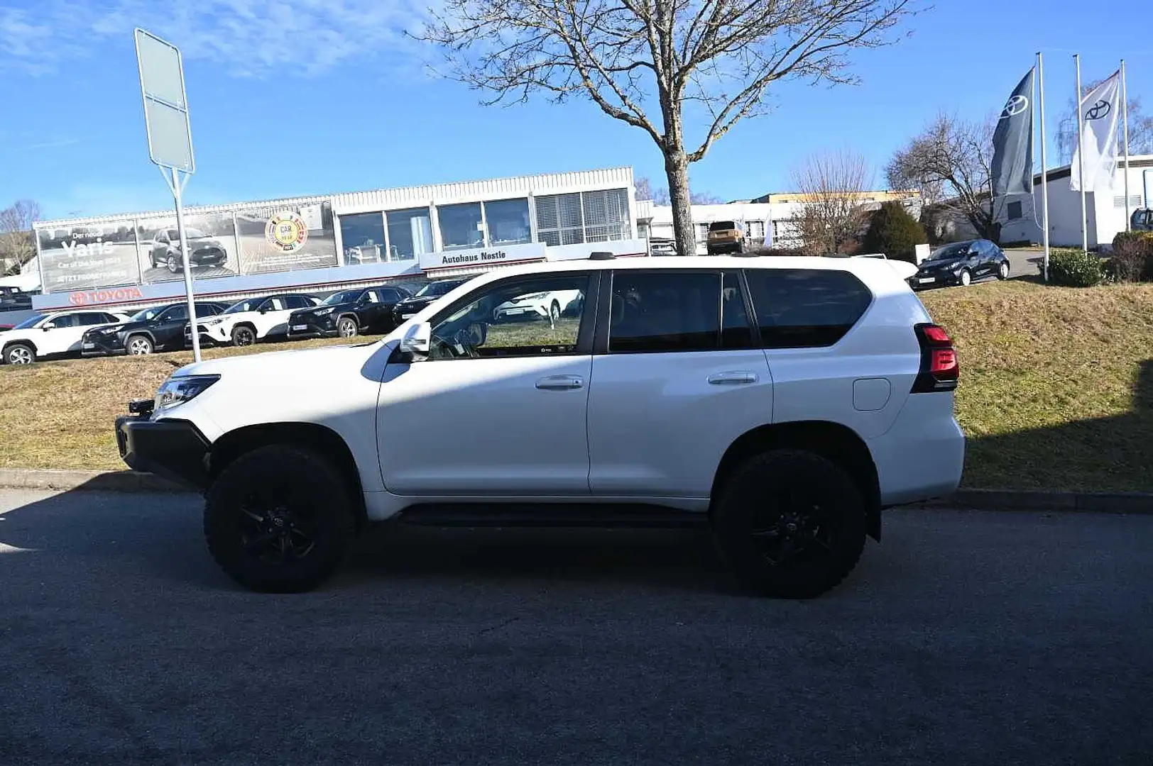 Toyota Land Cruiser 2.8l NESTLE OFFROAD komplett Blanc - 2