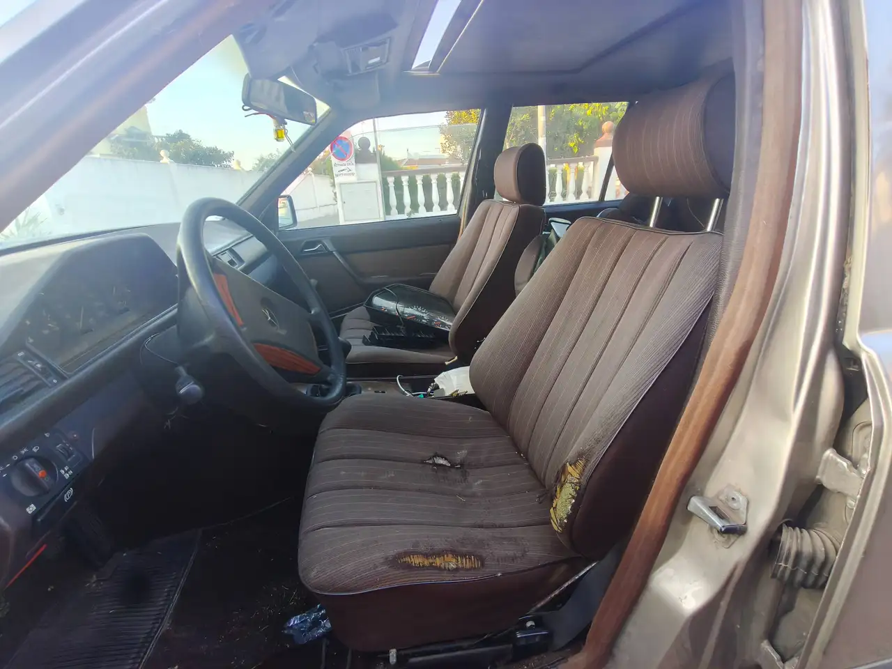 Mercedes-Benz 300TD, foto 7