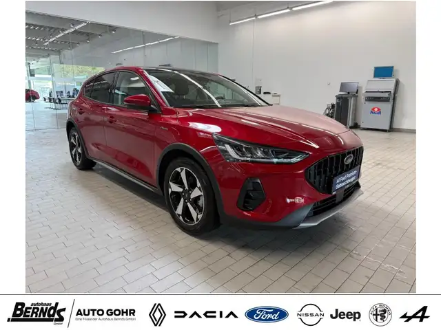 Ford Focus view 2
