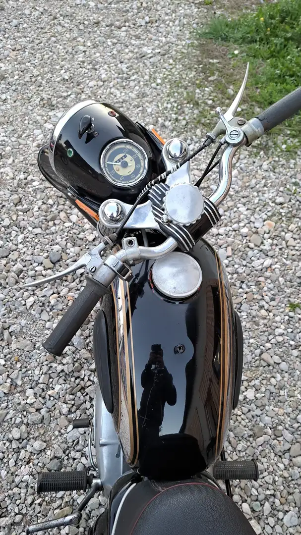 Triumph Cornet Schwarz - 1