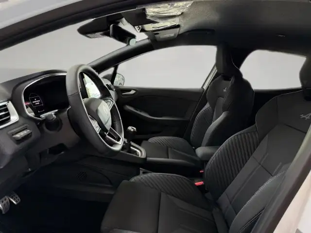 Renault Clio view 7