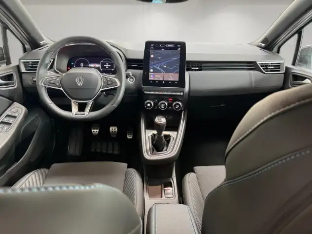 Renault Clio view 11