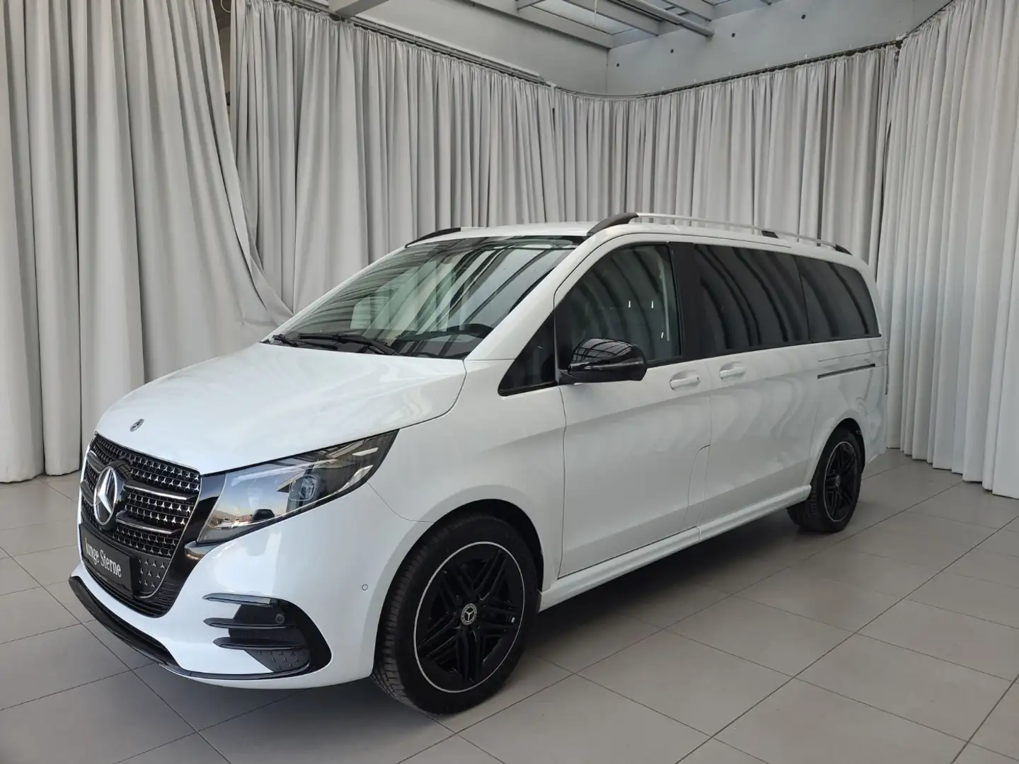 Mercedes-Benz V 300 d 4MATIC AVANTGARDE Lang Night Pano  SpurW Weiß - 2