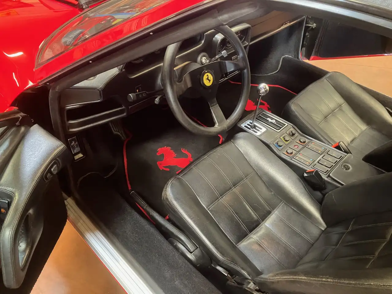 Ferrari 328 GTS, foto 9